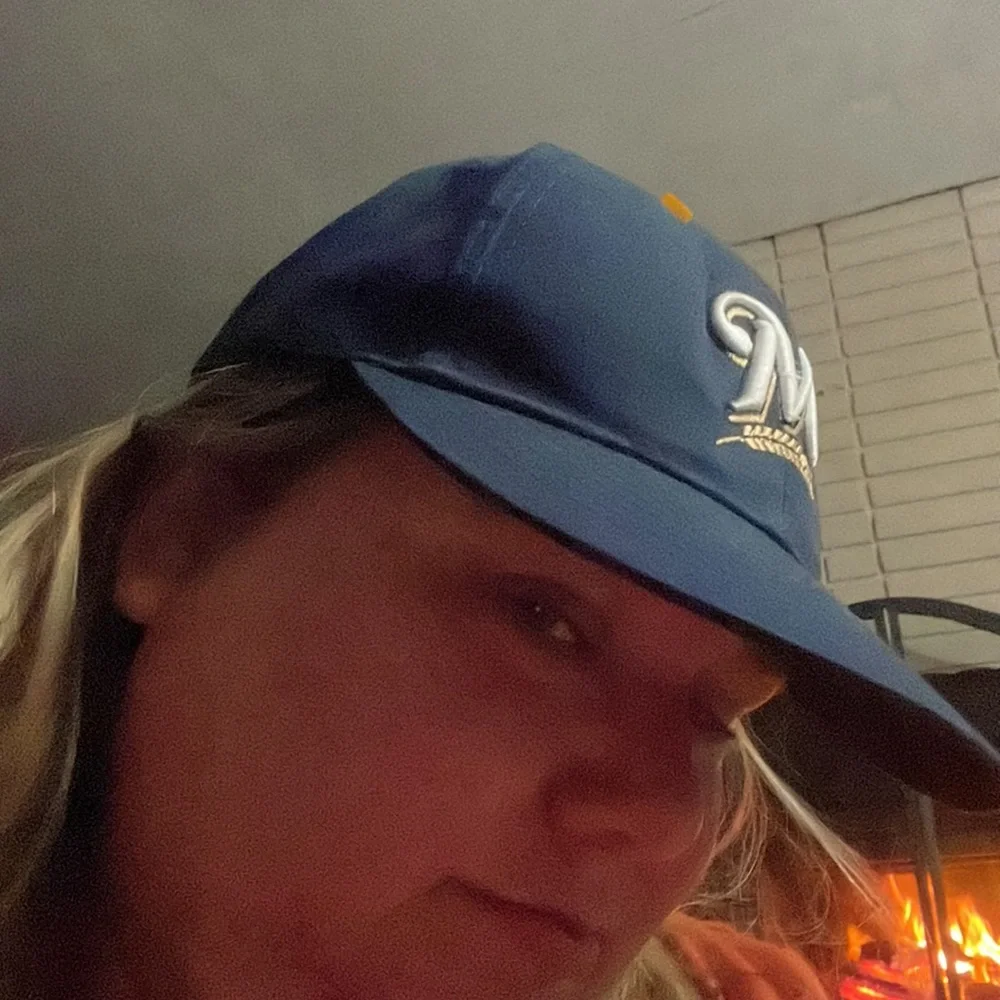 Milwaukee Brewers vintage youth baseball hat blue strap back